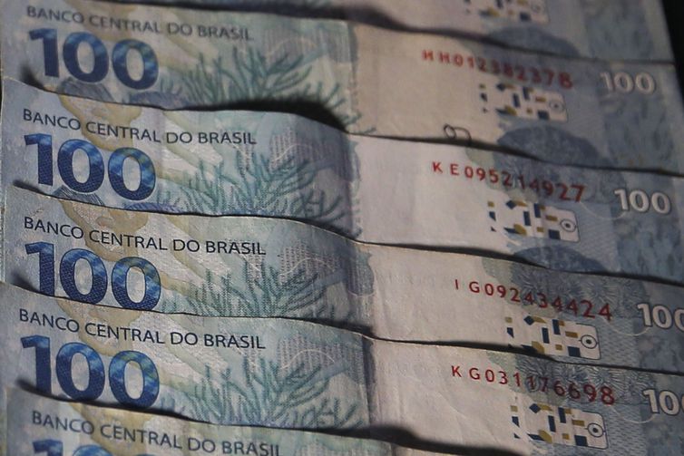 Governo Central tem déficit primário de R$ 45 bilhões em maio