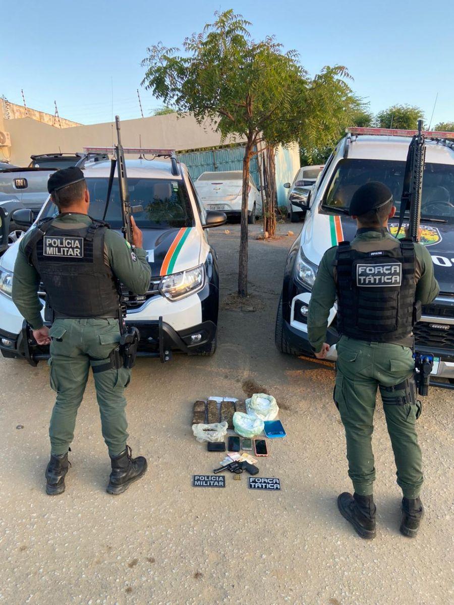 Polícia Militar apreende drogas e efetua prisões em Aiuaba e Tauá